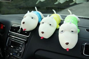 新车异味难消退？教你几招简单实用的车内净化方法